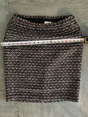 Calvin Klein Black & Burgundy Tweed Pencil Skirt